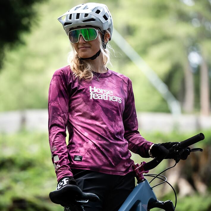 Deco LS women's bike jersey - blackberry camo