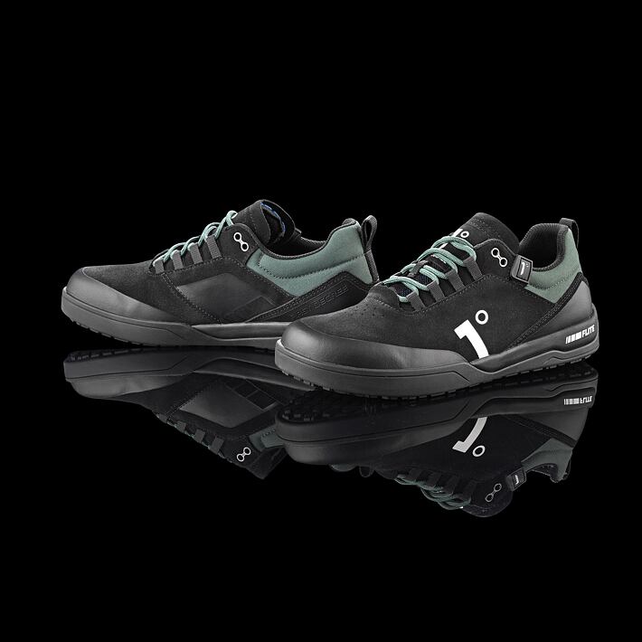 First Degree Flite shoes - black/dark green